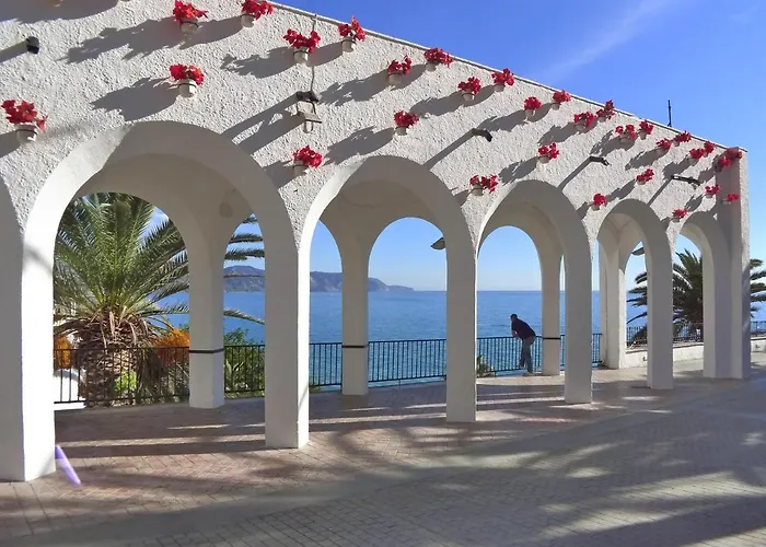 Edf Almijara - Sleeps 4 Apartament Nerja