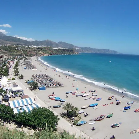 Edf Almijara - Sleeps 4 Apartment