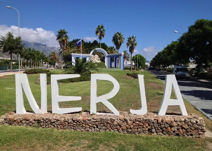 Edf Almijara - Sleeps 4 *